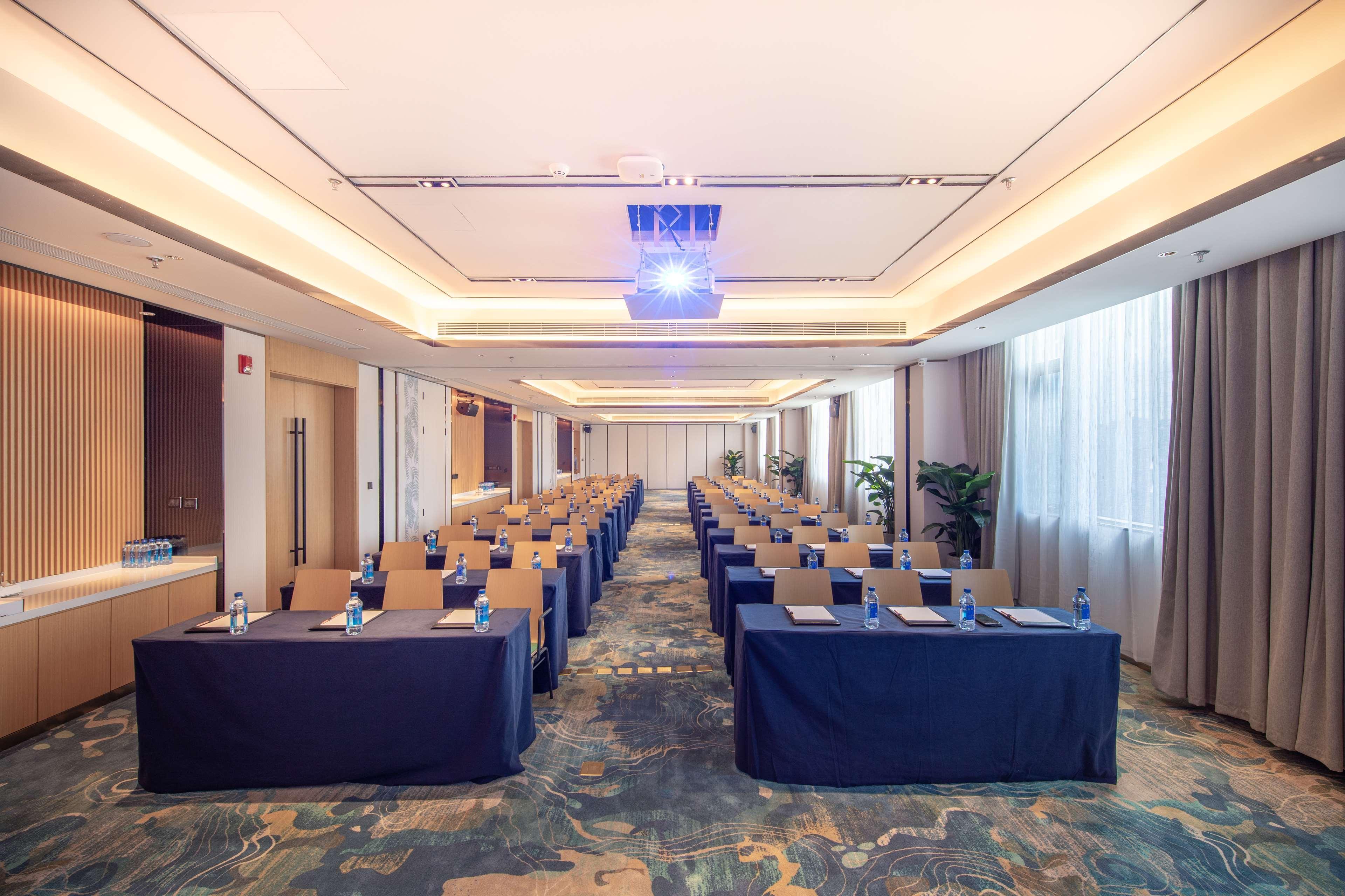 Hilton Garden Inn Shenzhen Nanshan Avenue Zewnętrze zdjęcie