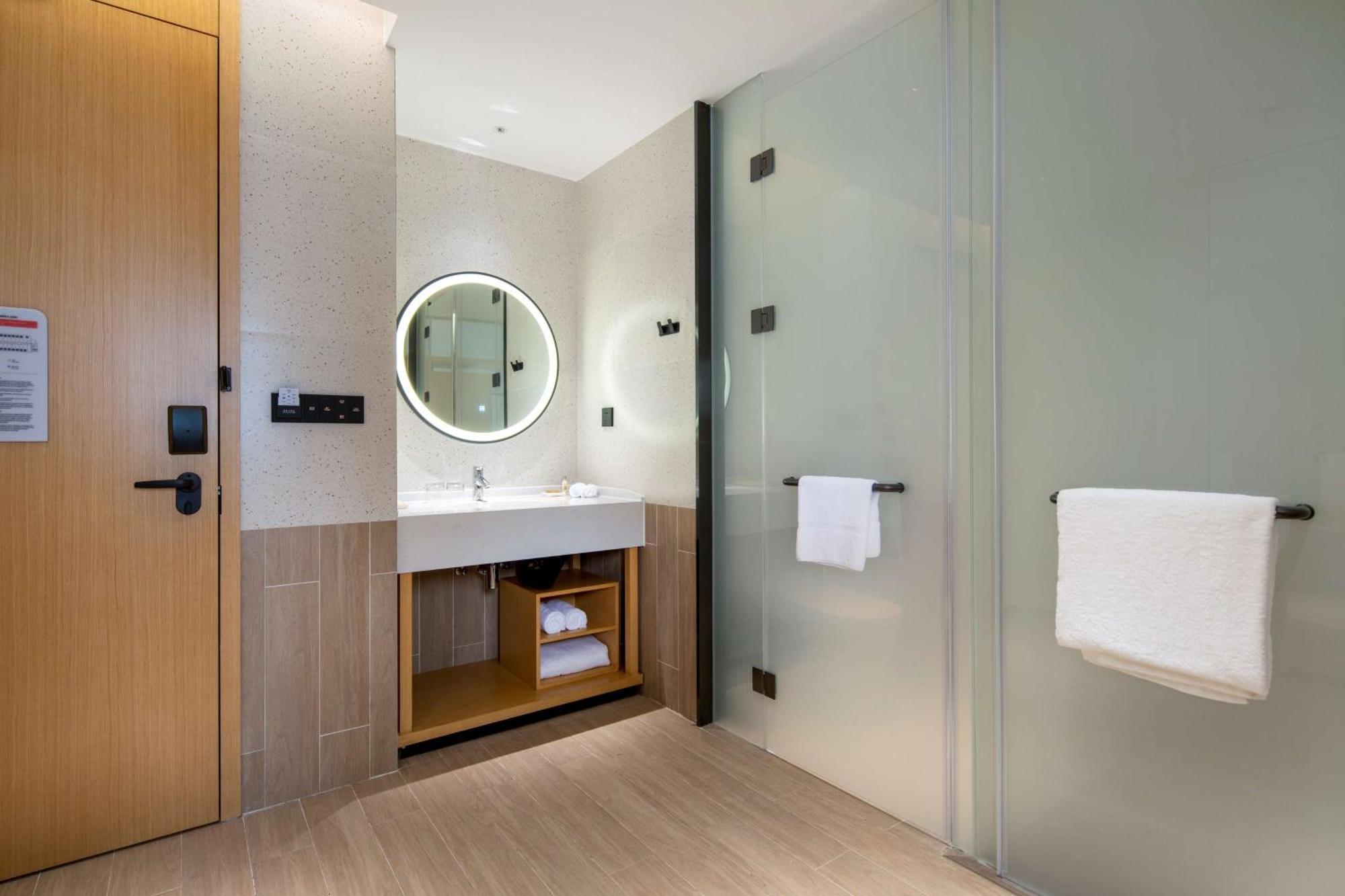 Hilton Garden Inn Shenzhen Nanshan Avenue Zewnętrze zdjęcie
