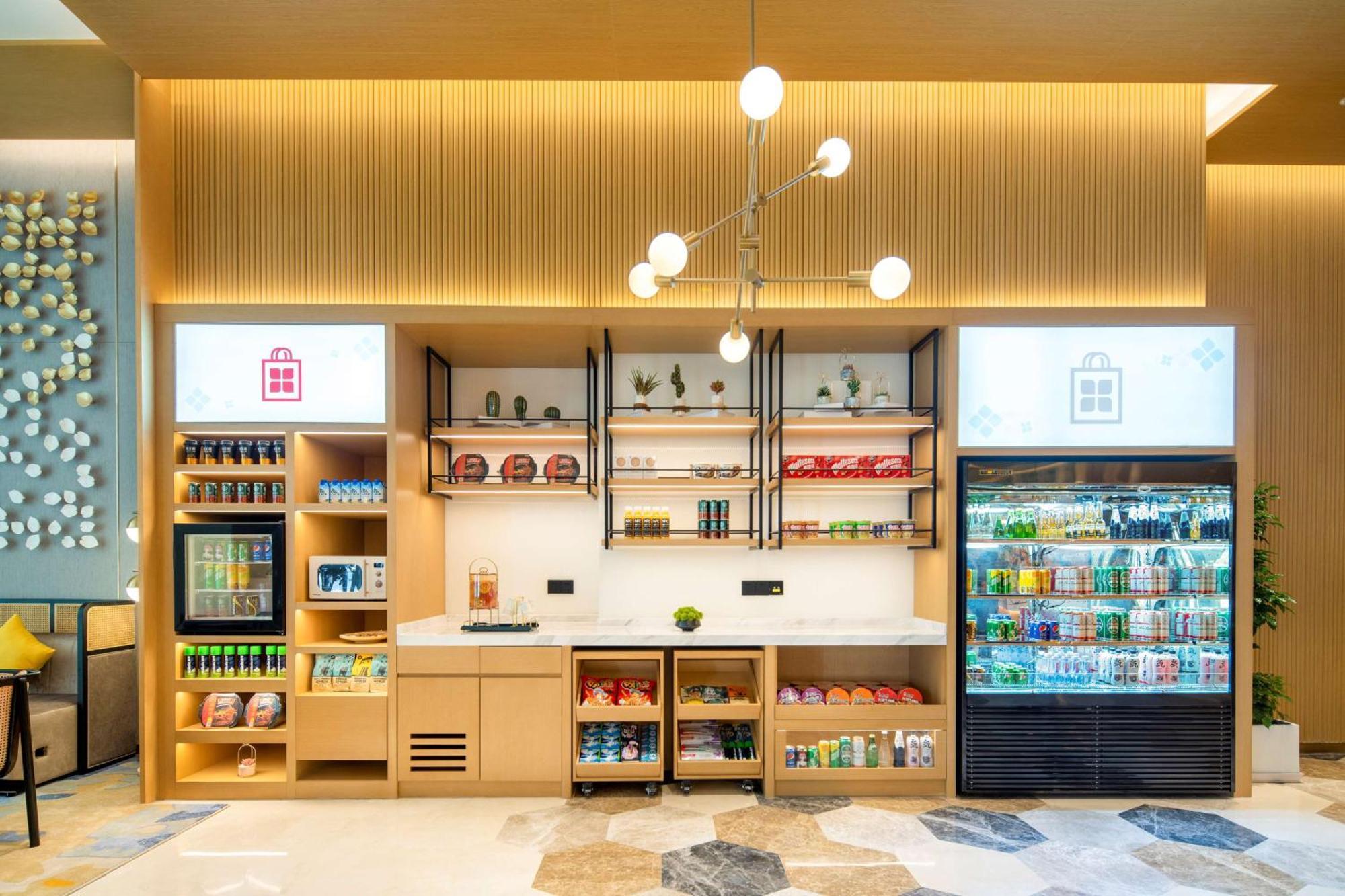 Hilton Garden Inn Shenzhen Nanshan Avenue Zewnętrze zdjęcie